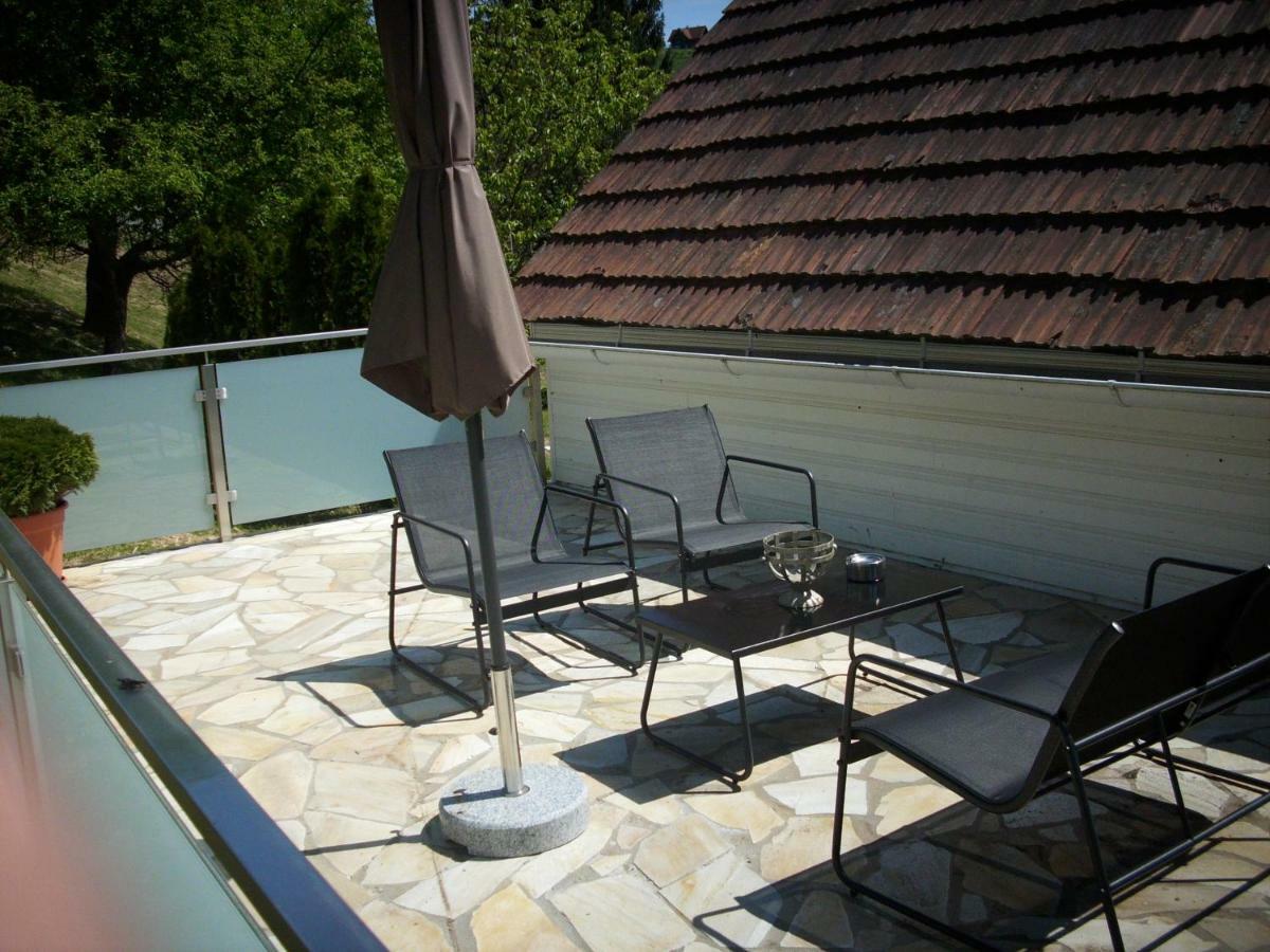 Gaestehaus Maxltoni Kitzeck im Sausal Exterior photo